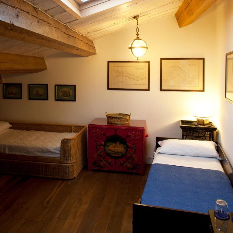 ראבנה M Club De Luxe B&B חדר תמונה